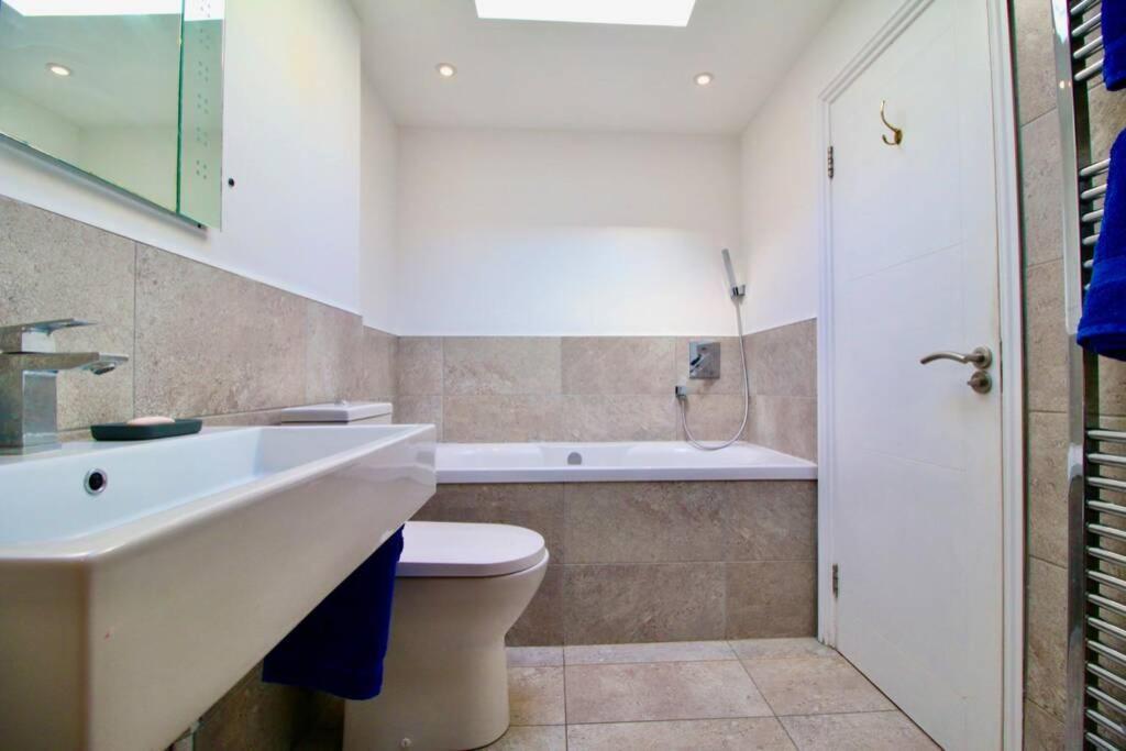 Serenity "Your Calm Seafront Retreat" By Air Premier Seaford Exterior foto